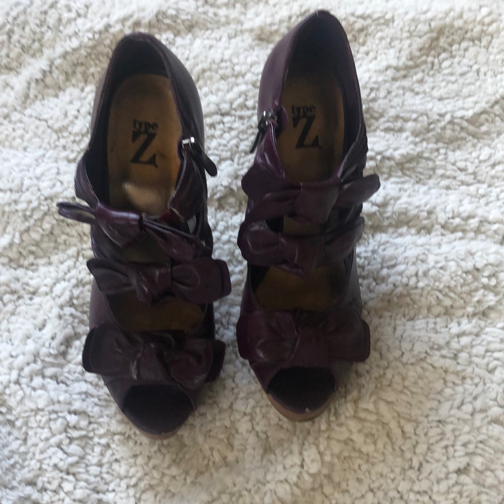 Type Z women’s 8.5